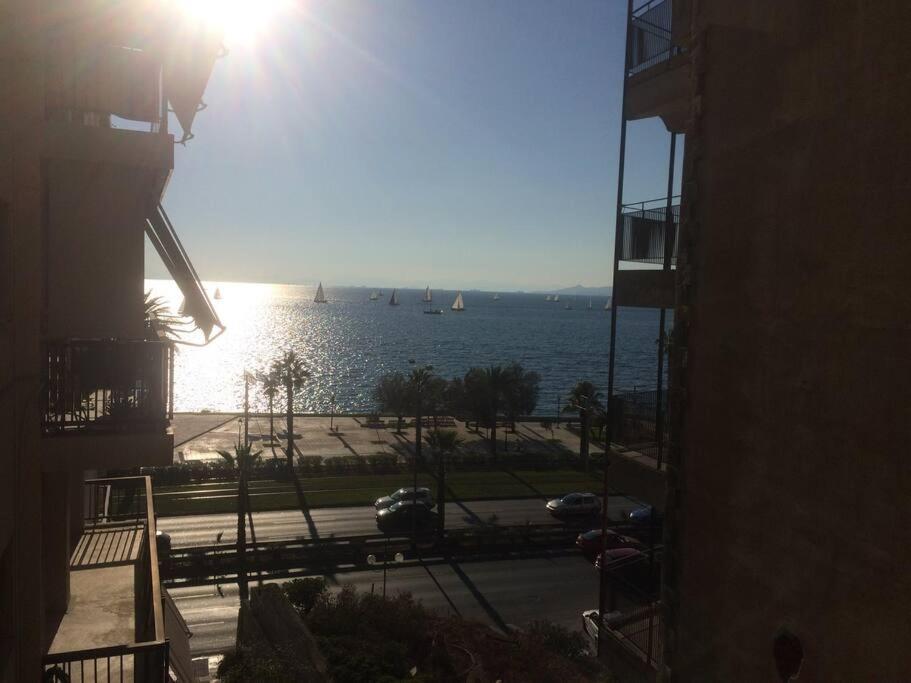 Finer Things Flisvos Beach Condo In Palaio Faliro Athens Exterior photo